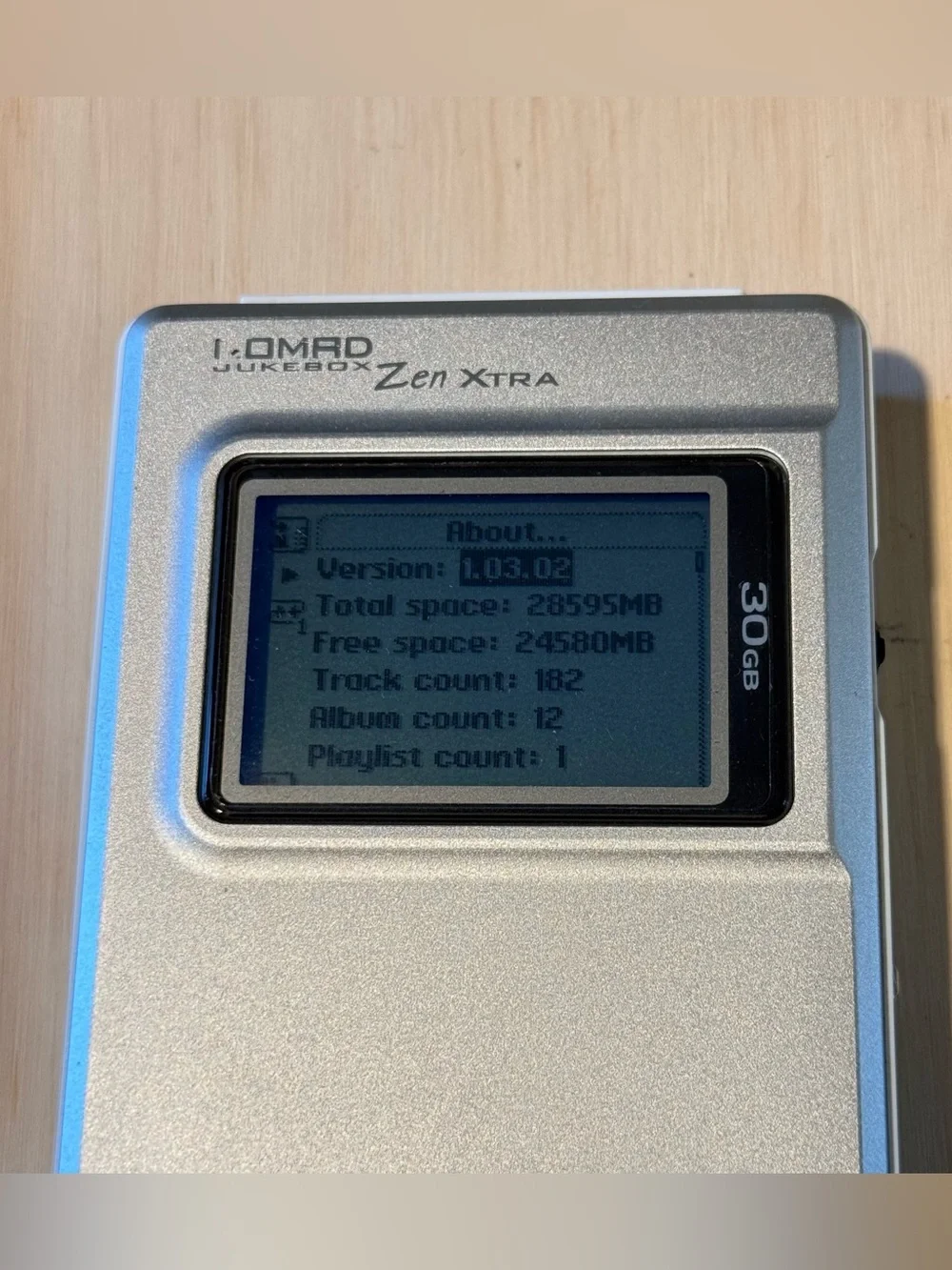 Creative Nomad Jukebox Zen MP3 Player Turns On UNTESTED 30GB NoCharger Read Info